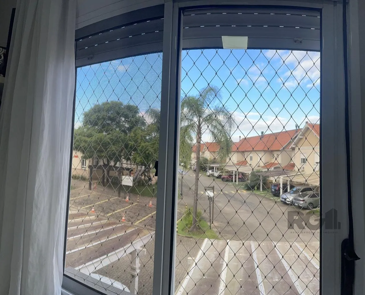 Imagem Casa de Condomínio em Sarandi