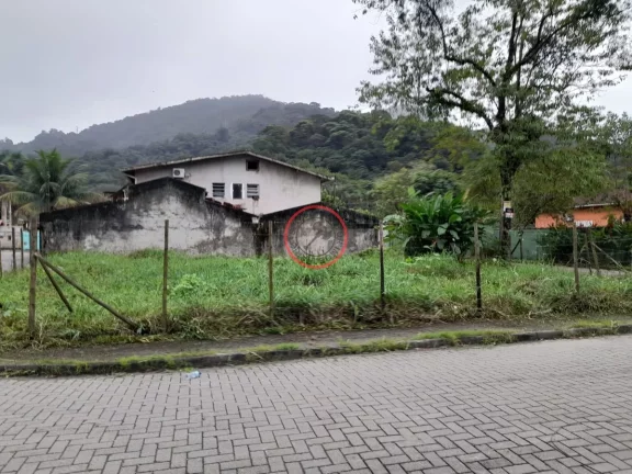 Imagem TERRENO 400 MT, DE ESQUINA EM RUA BLOQUETADA A VENDA EM BOISSUCANGA