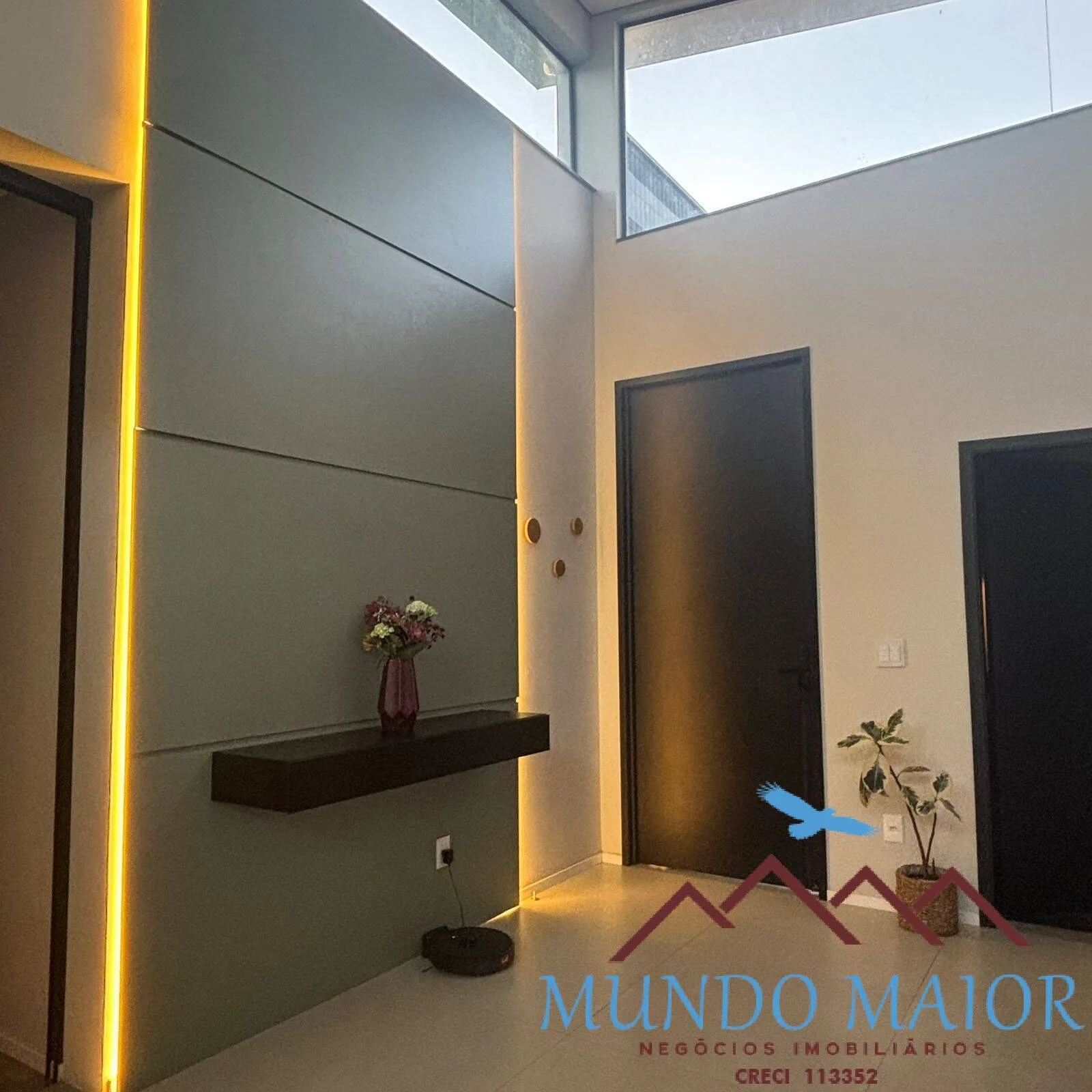 Imagem Paraíso Térreo de Luxo: Casa Tech com Rooftop Épico e Piscina Alphaville !!