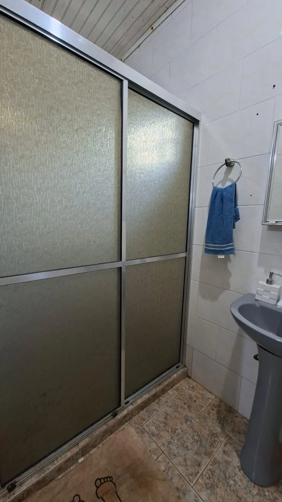 Imagem Casa com amplo pátio e excelente espaço no bairro Mendanha!