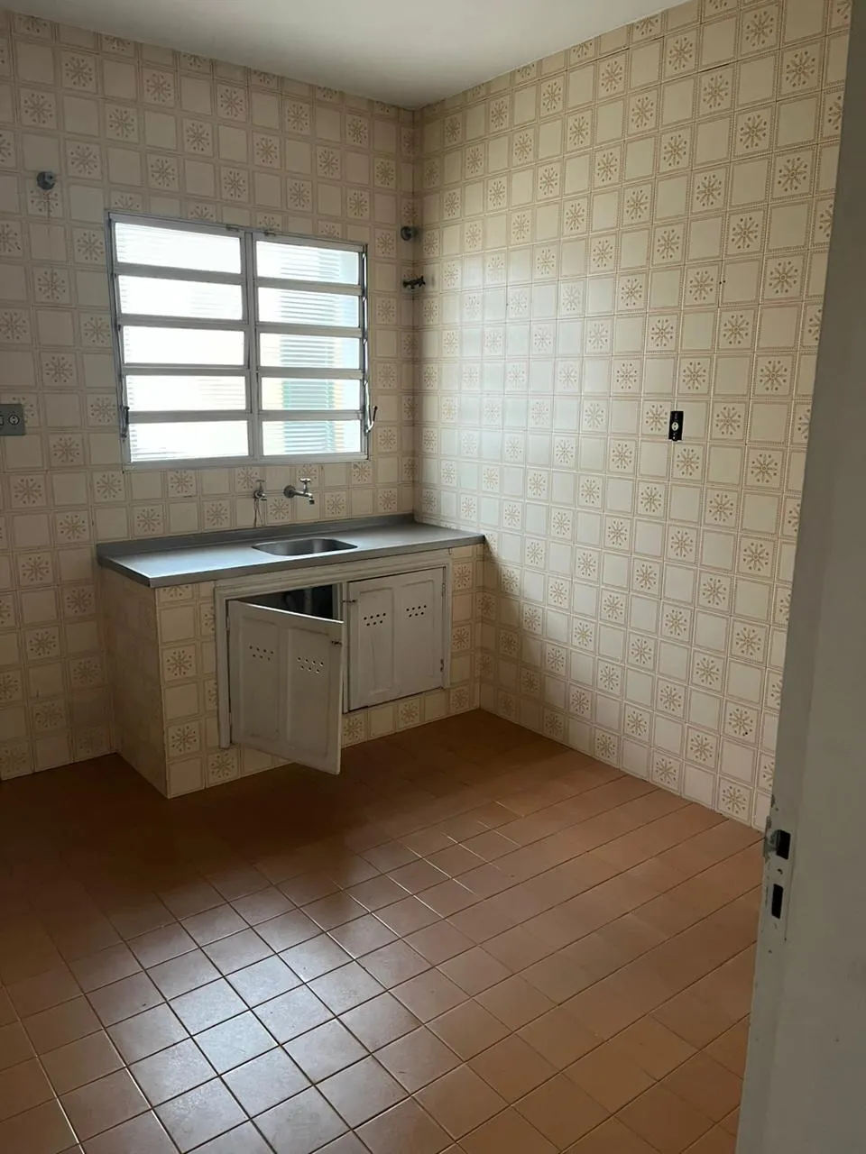 Imagem Imóvel Comercial no Centro de Sorocaba com 5 Salas e Varanda