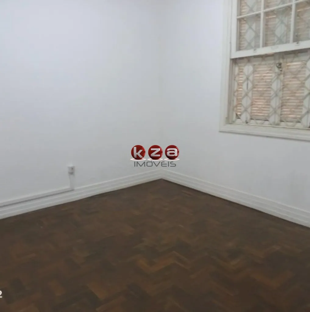Imagem Imperdível Casa Comercial para Locação no Centro de Vinhedo-SP: 4 Quartos, 2 Salas, 2 Banheiros, 6 Vagas de Garagem, 270,00 m².