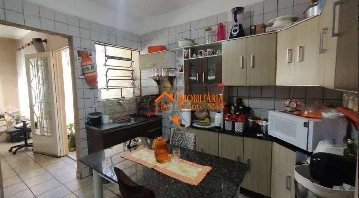 Imagem Casa com 2 dormitórios à venda, 120 m² por R$ 230.000,00 - Vila Barros - Guarulhos/SP