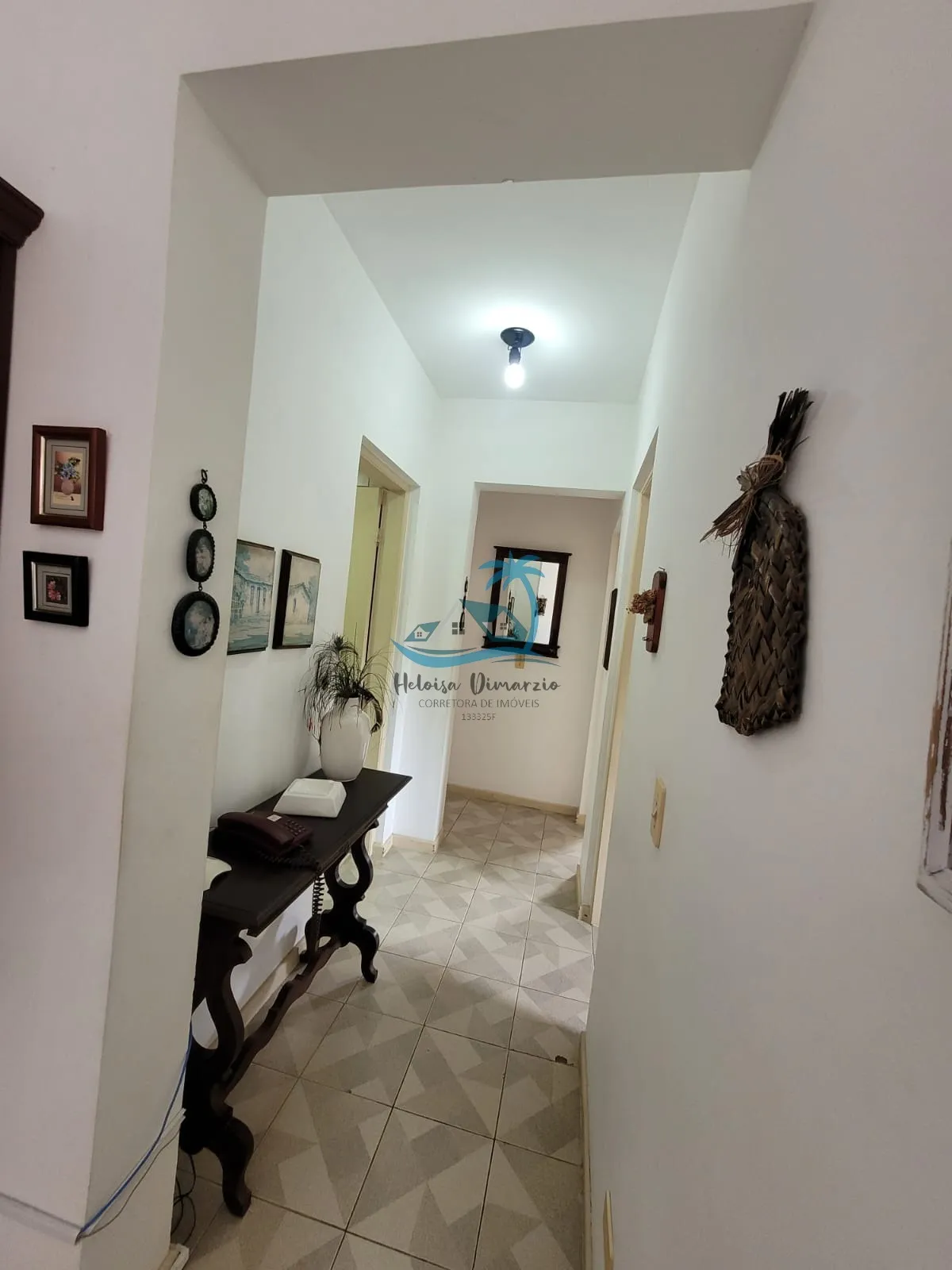 Imagem Apartamento com 3 dormitórios, mobiliado a venda, próximo a orla de Itaguá Ubatuba.