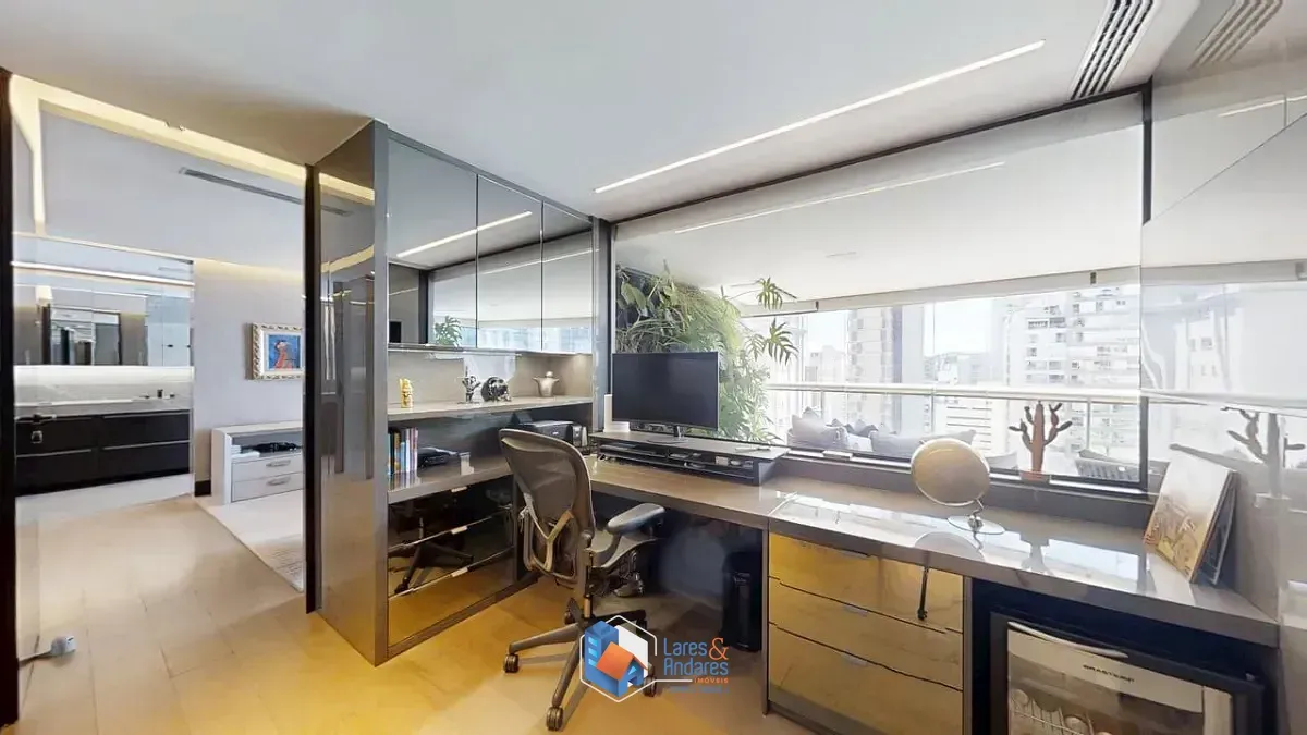 Imagem Cobertura para venda em Itaim Bibi com 2 quartos, sendo 2 suítes, 500m²