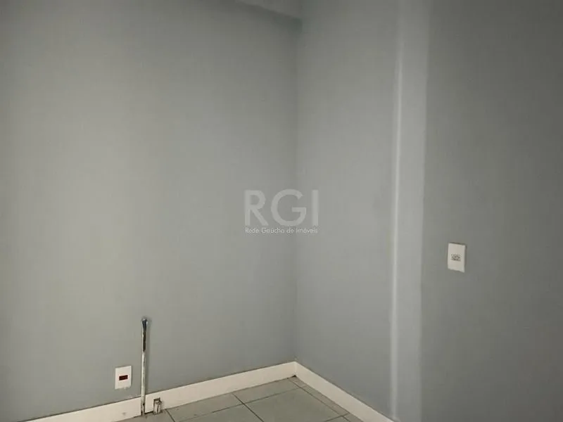 Imagem Conjunto/Sala para Venda - 44.5m², 0 dormitórios, Floresta