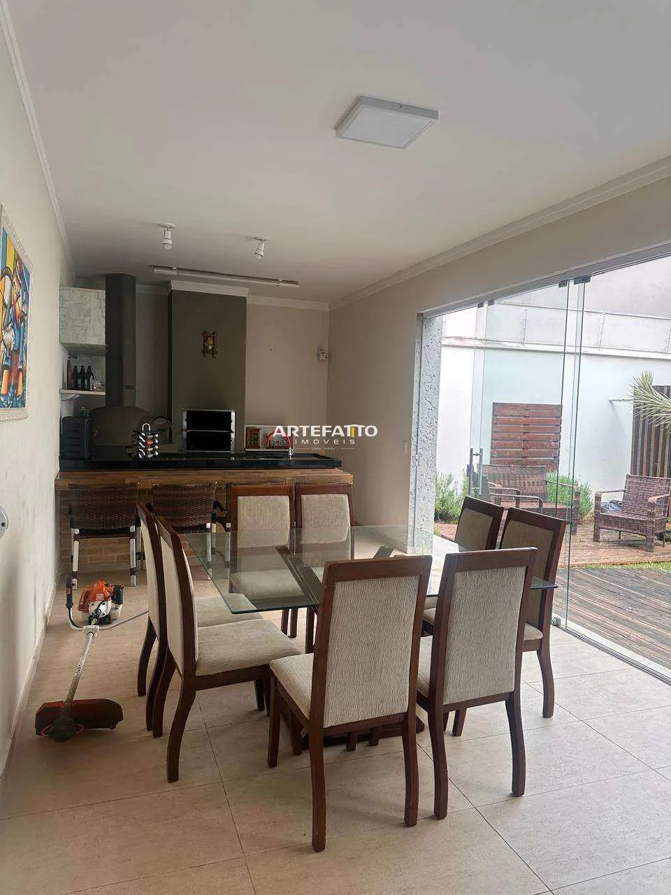 Imagem Sobrado à venda em Franca, Jardim Piratininga, com 3 quartos, 233m2