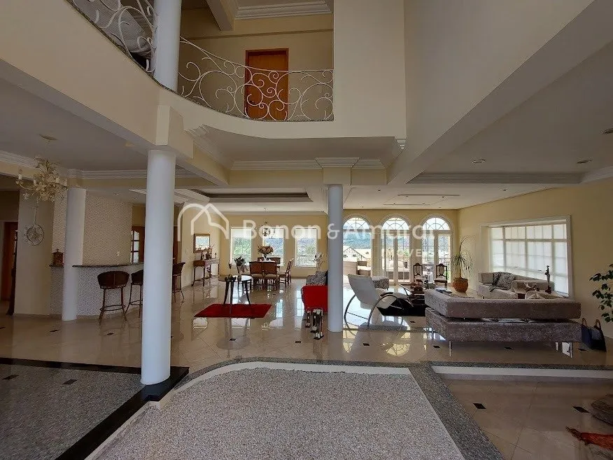 Imagem "Exclusiva Casa de Luxo à Venda em Condomínio Fechado - Valinhos, SP"
