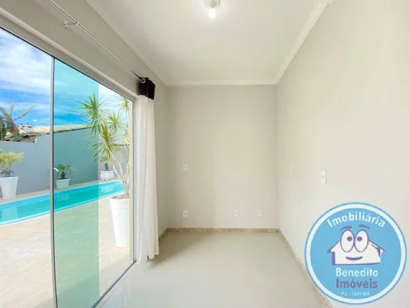 Imagem Vendo casa com 02 Pavimentos em Loteamento Fechado em Porto Seguro
