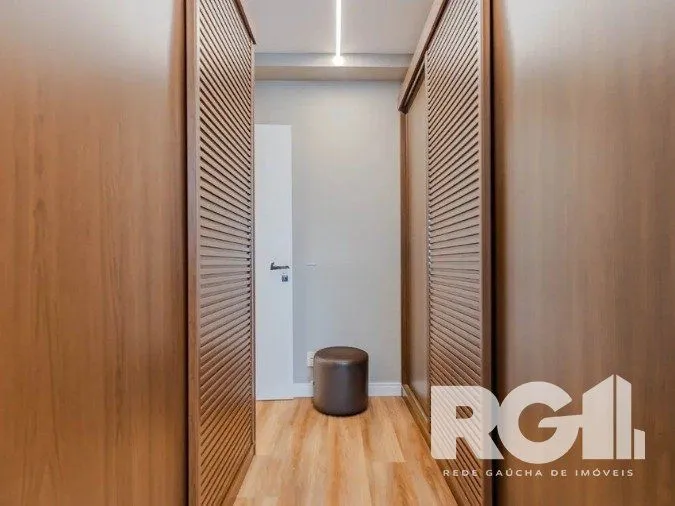 Imagem Apartamento Mobiliado à Venda - 3 Dormitórios, 1 Suíte, 81m², 1 Vaga