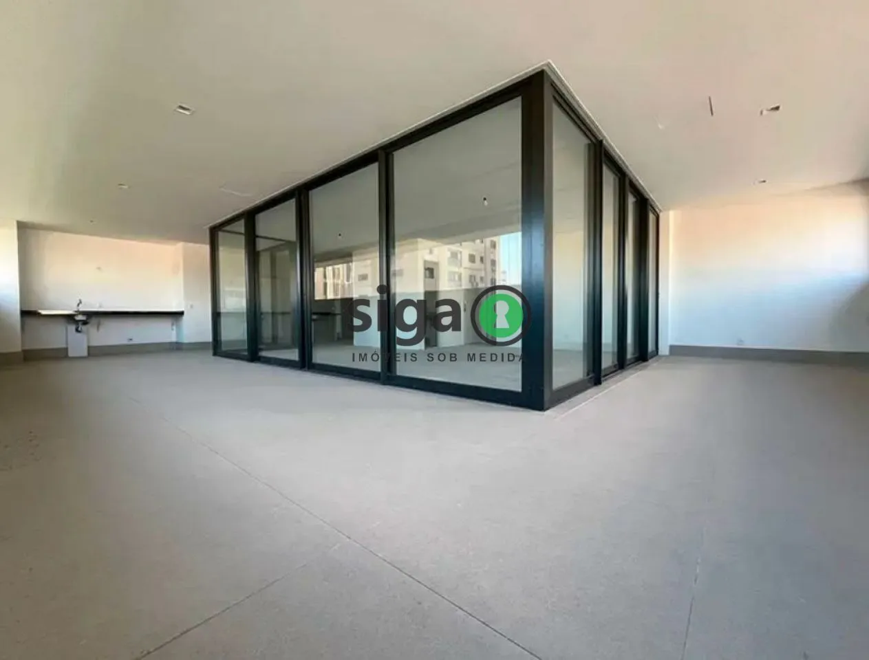Imagem Apartamento a venda com 230m², 4 suites, 3 vagas, no contrapiso em Pinheiros