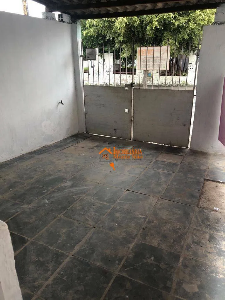 Imagem Sobrado com 7 dormitórios à venda, 268 m² por R$ 650.000,00 - Jardim Bela Vista - Guarulhos/SP