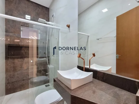 Imagem CASA NOVA MODERNA JARDIM CALIFÓRNIA FORMOSA GOIÁS ACEITA TROCA POR IMÓVEL E CARRO