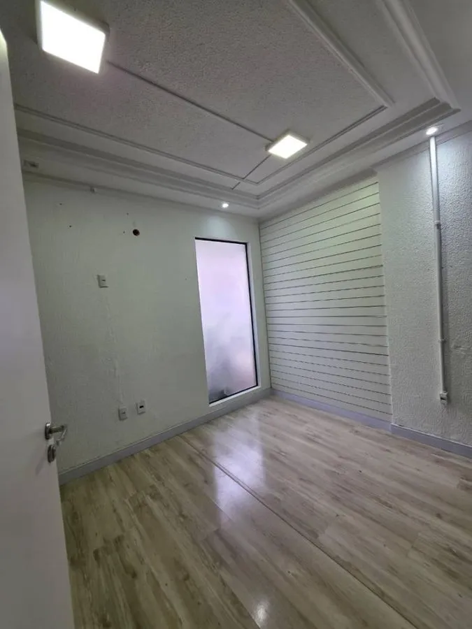Imagem LOCAÇÃO DE SALA COMERCIAL NA RUA 3100 NO CENTRO DE BALNEÁRIO CAMBORIÚ
