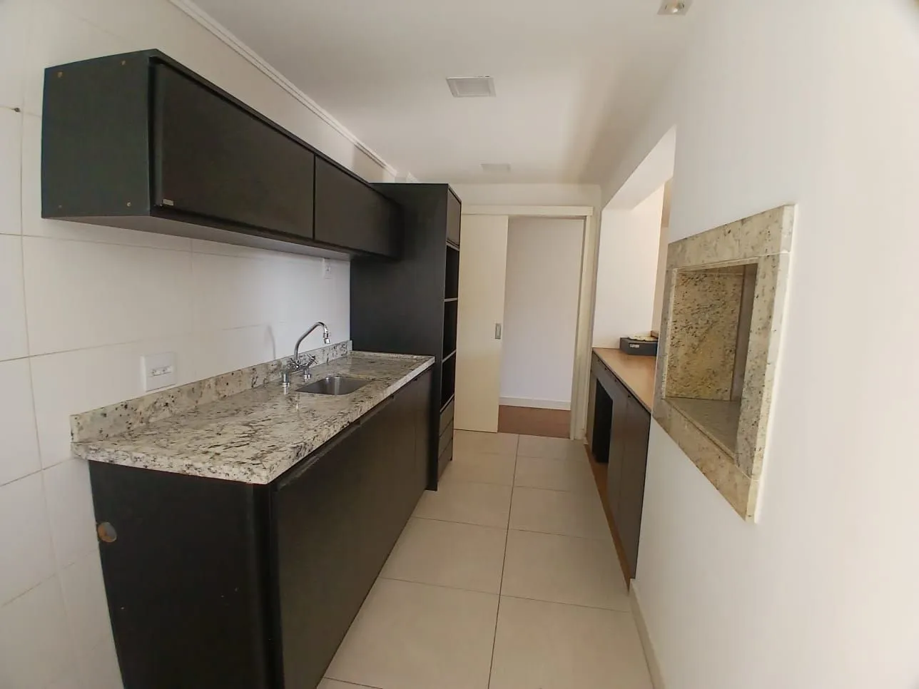 Imagem Apartamento com 3 dormitorios e suite no Menino Deus, Porto Alegre/RS