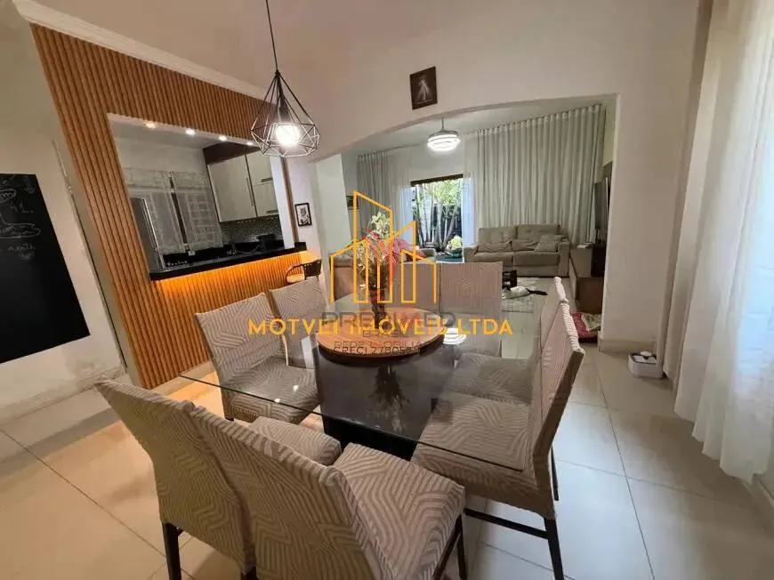 Imagem CA-26340 - CASA COM 3 QUARTOS E SUÍTE Á VENDA NO RESIDEDNCIAL UNIÃO - SJCAMPOS/SP