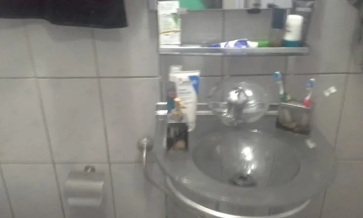 Imagem Casa para Venda por R$450.000,00 com 4 dormitórios, 2 vagas e 3 banheiros - Lageado, São paulo / SP - Cód. BDI25404