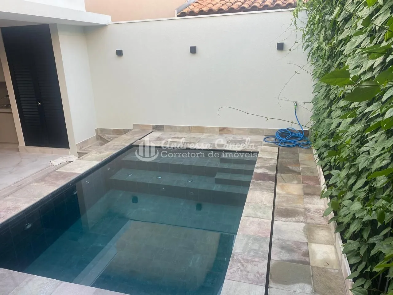 Imagem Village Damha II - Casa com 3 dormitórios à venda, 190 m² por R$ 2.200.000,00 - Residencial Village Damha Rio Preto II - São José do Rio Preto/SP