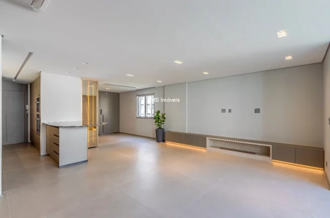 Imagem Apartamento à venda no Itaim Bibi: 3 quartos, 2 suítes, 185m² - Imperdível oportunidade em São Paulo-SP!