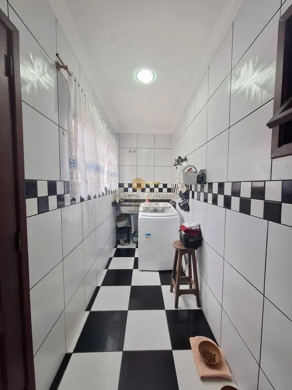 Imagem Casa para Venda em Teresópolis / RJ no bairro Parque do Imbui