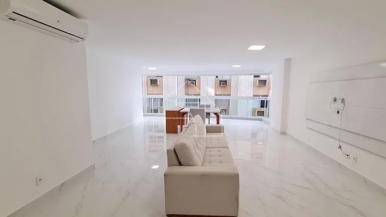 Imagem APARTAMENTO 146,25m², 3 QUARTOS SOL DA MANHÃ, NA QUADRA DO MAR, PRAIA DA COSTA