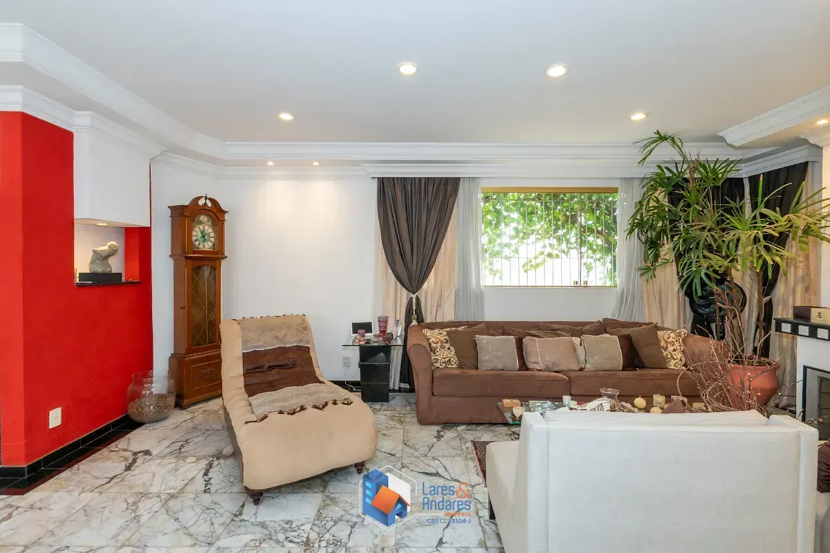 Imagem Casa para venda em Real Parque com 4 quartos, sendo 3 suítes, 433m²