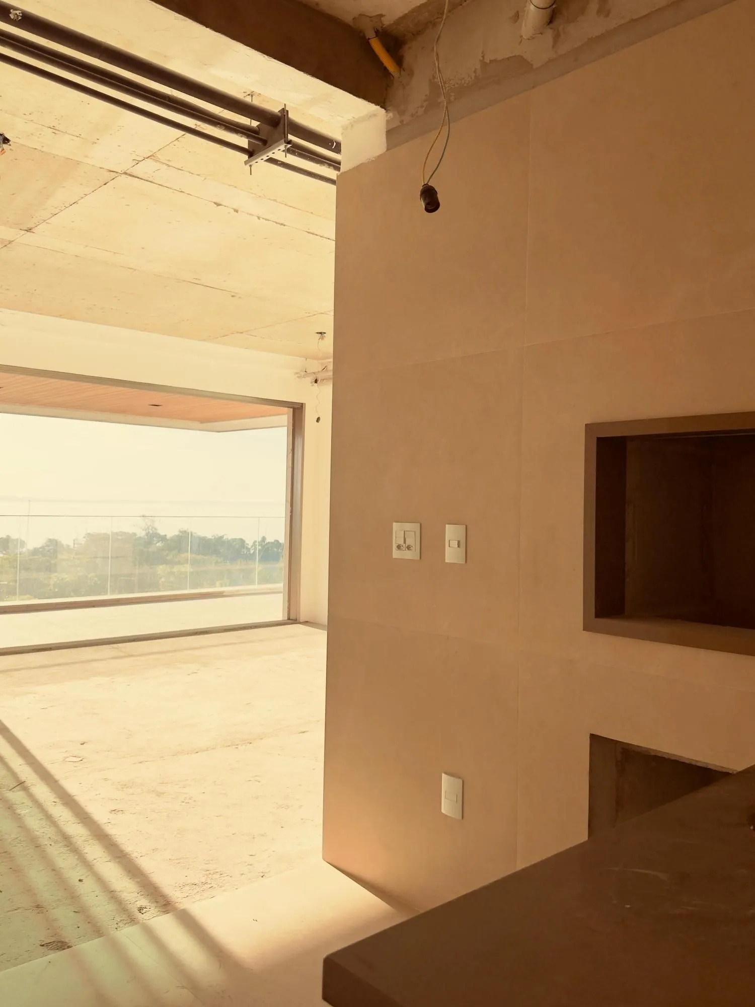 Imagem LUXO, EXCLUSIVIDADE E A MAIS BELA VISTA DO GUAÍBA