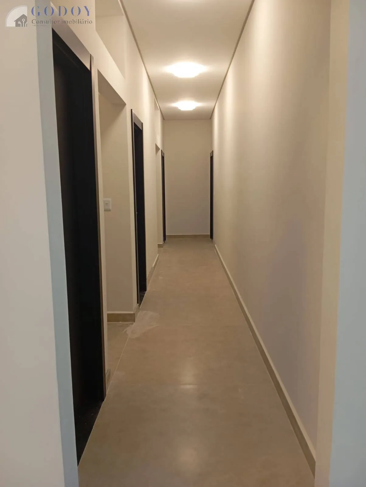 Imagem Residência Moderna com Área Gourmet, Piscina e 3 Suítes