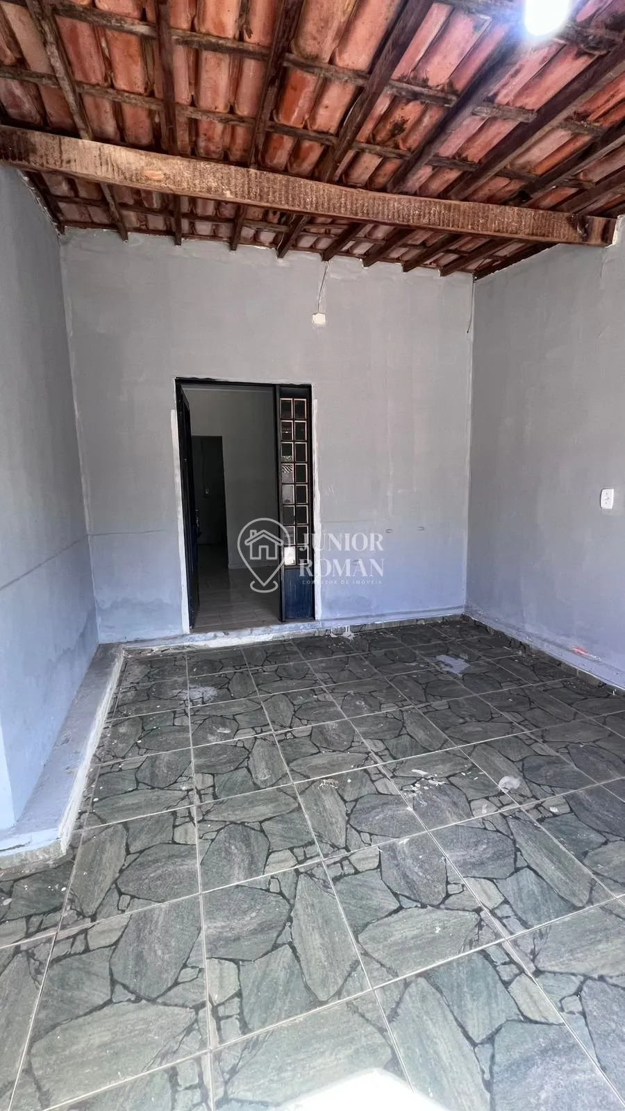 Imagem CASA 03 DORM 210M2 l PORTÃO ELETRICO - VILA DOS FUNCIONÁRIOS - BARREIRAS/BA