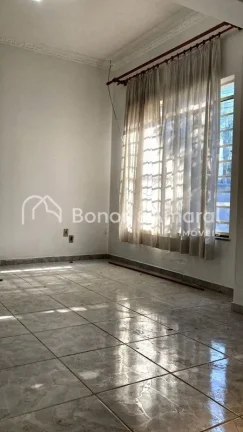 Imagem Casa para comércio na Avenida Brasil, 342,00m² de terreno e 157,00m² de construção, excelente l...