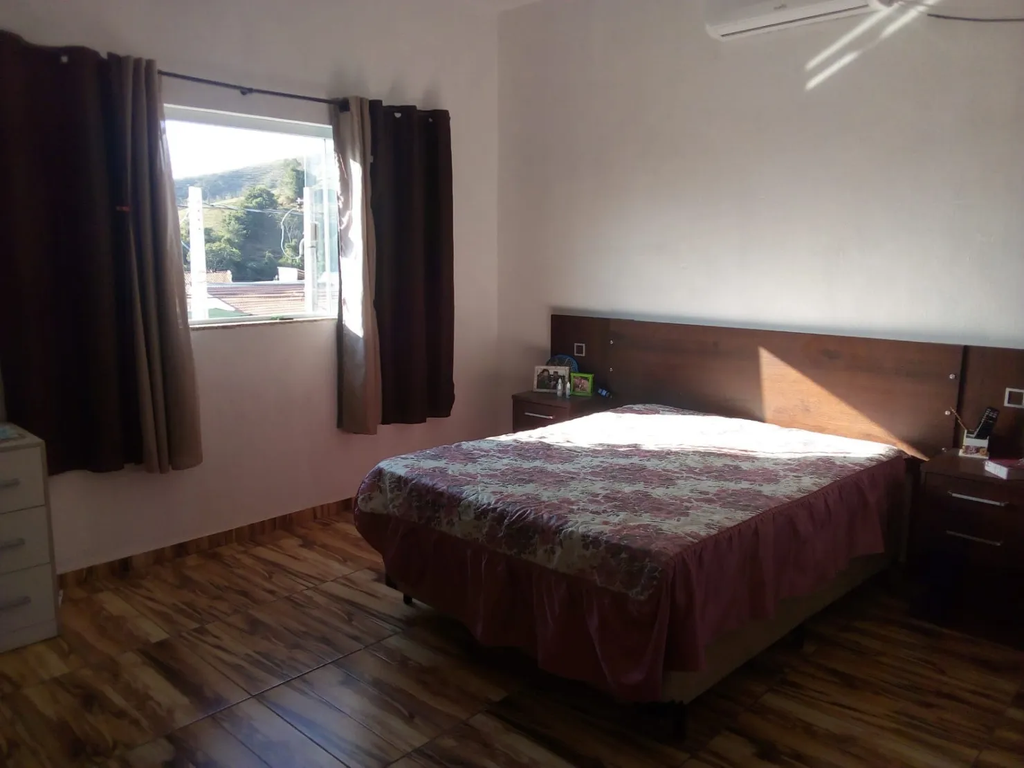 Imagem Casa à venda 3 Quartos, Residencial Santa Bárbara, Guaratinguetá - SP