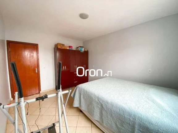 Imagem Sobrado à venda, 360 m² por R$ 550.000,00 - Residencial Solar Ville - Goiânia/GO