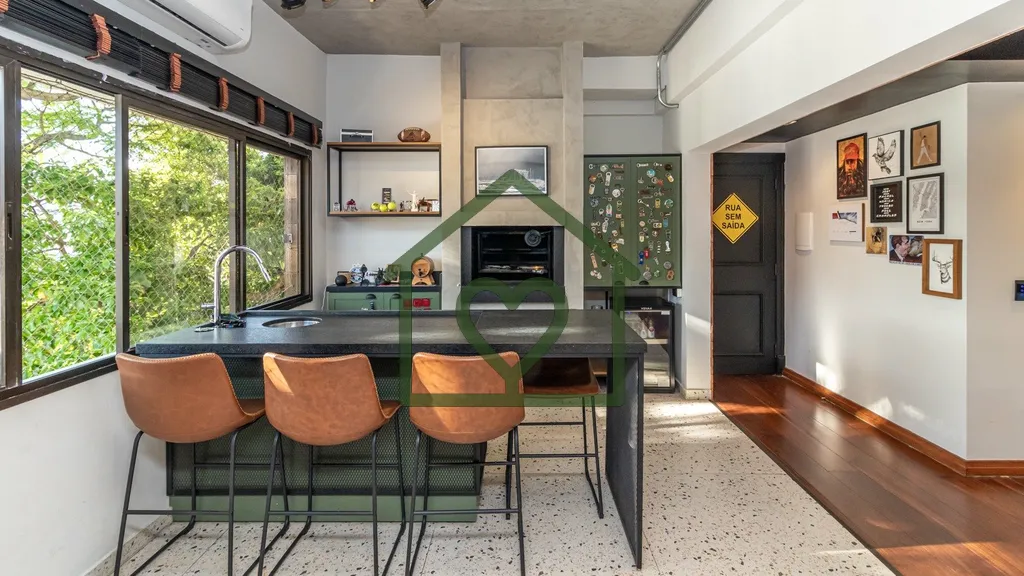 Imagem Apartamento com 259 m² privativos a 100 metros do Parcão!!! 
 
3 dormitórios sendo 1 suíte, ampl...