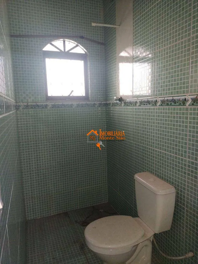 Imagem Casa com 6 dormitórios à venda, 200 m² por R$ 750.000,00 - Parque Continental II - Guarulhos/SP