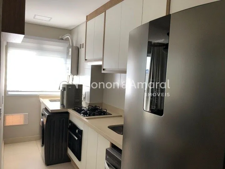 Imagem Apartamento com 3 Quartos sendo 1 suíte, 2 banheiros e 2 vagas à Venda, 75 m²
