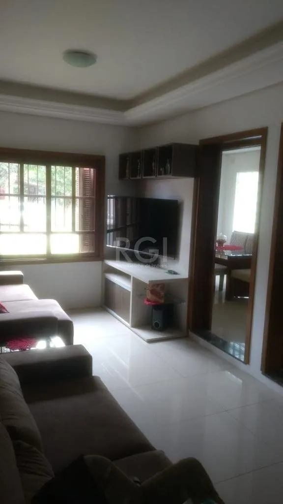 Imagem Casa para Venda - 180m², 3 dormitórios, Jardim Iolanda