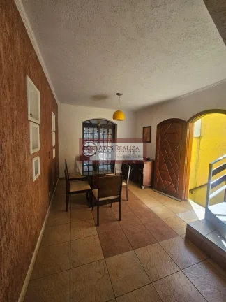 Imagem Sobrado à Venda Vila do Castelo SP: 3 Dorms, 107m², R$800mil