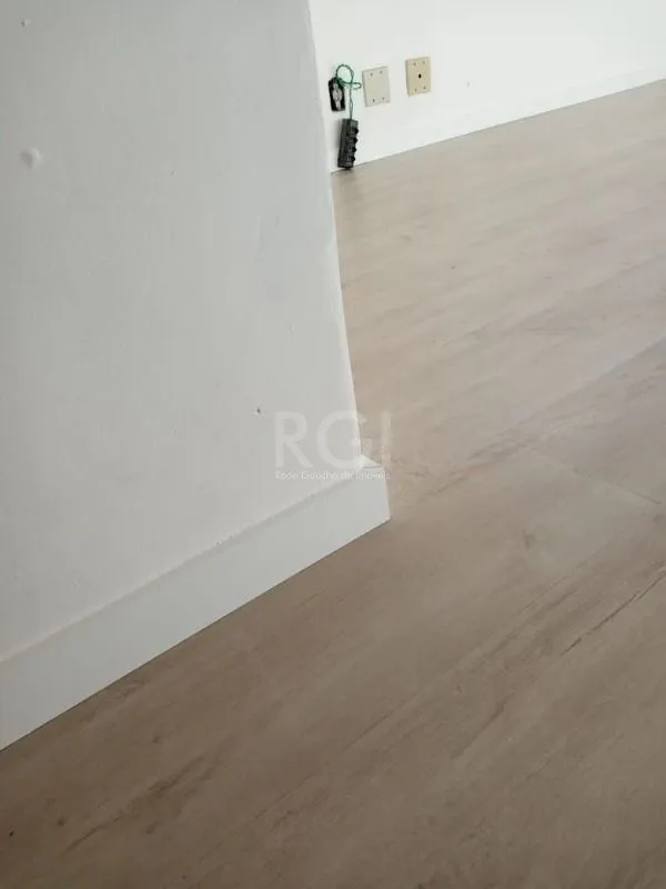 Imagem Conjunto/Sala para Venda - 20.43m², 0 dormitórios, Floresta