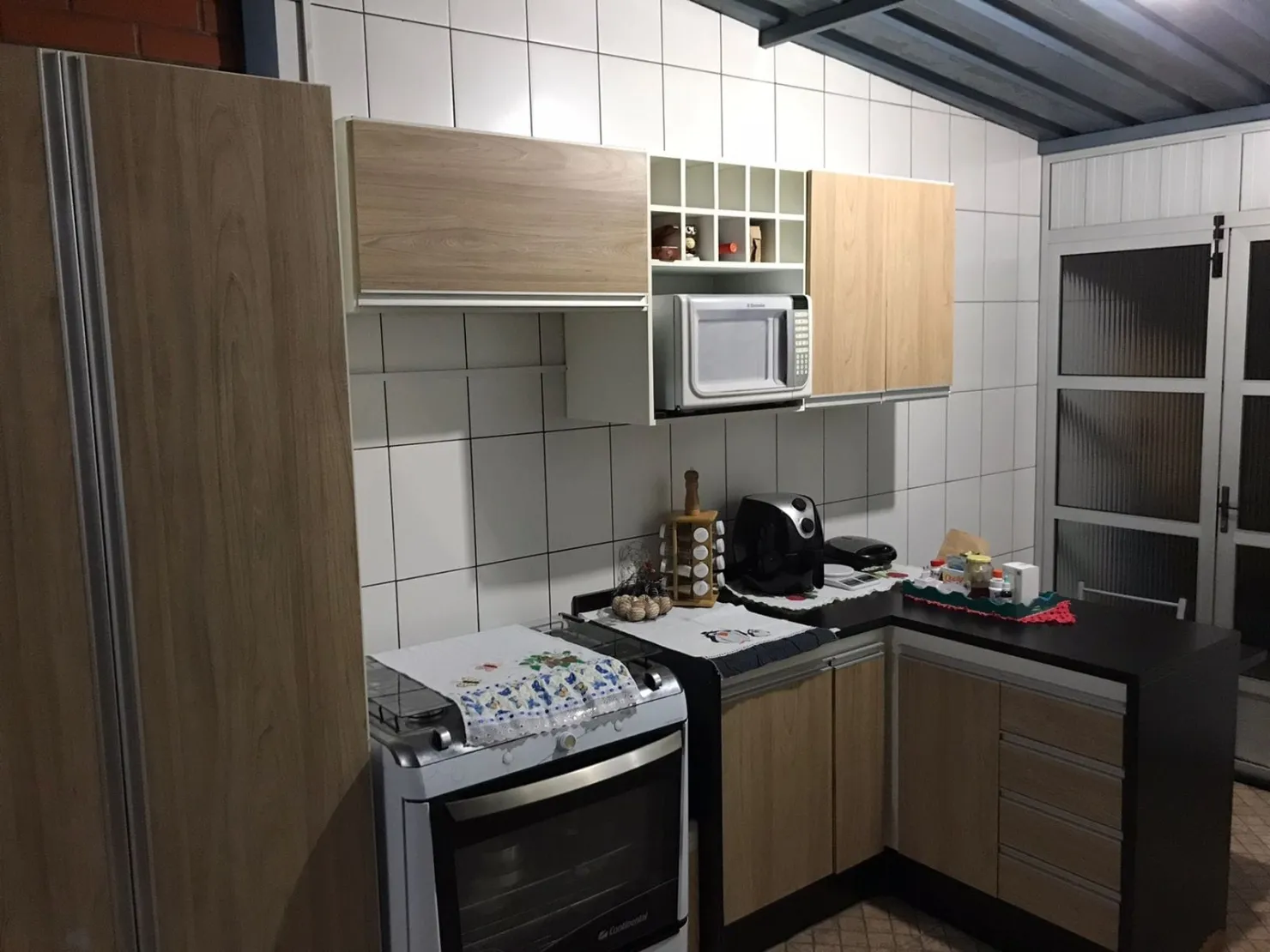 Imagem Casa à venda 3 Quartos, 1 Suite, 5 Vagas, 300M², Campos Elíseos, Taubaté - SP