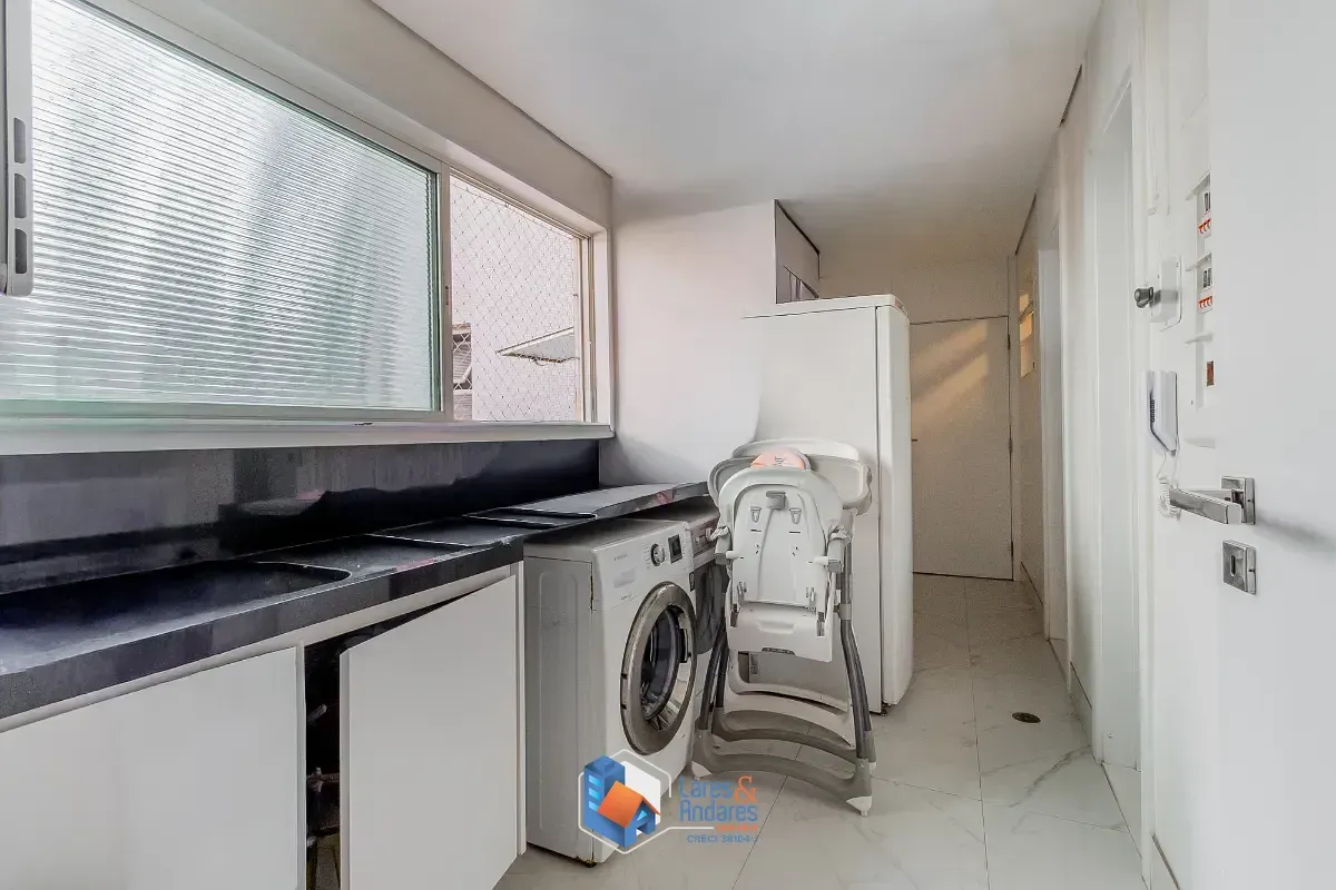 Imagem Apartamento para venda em Santa Cecília com 3 quartos, sendo 3 suítes, 198m²