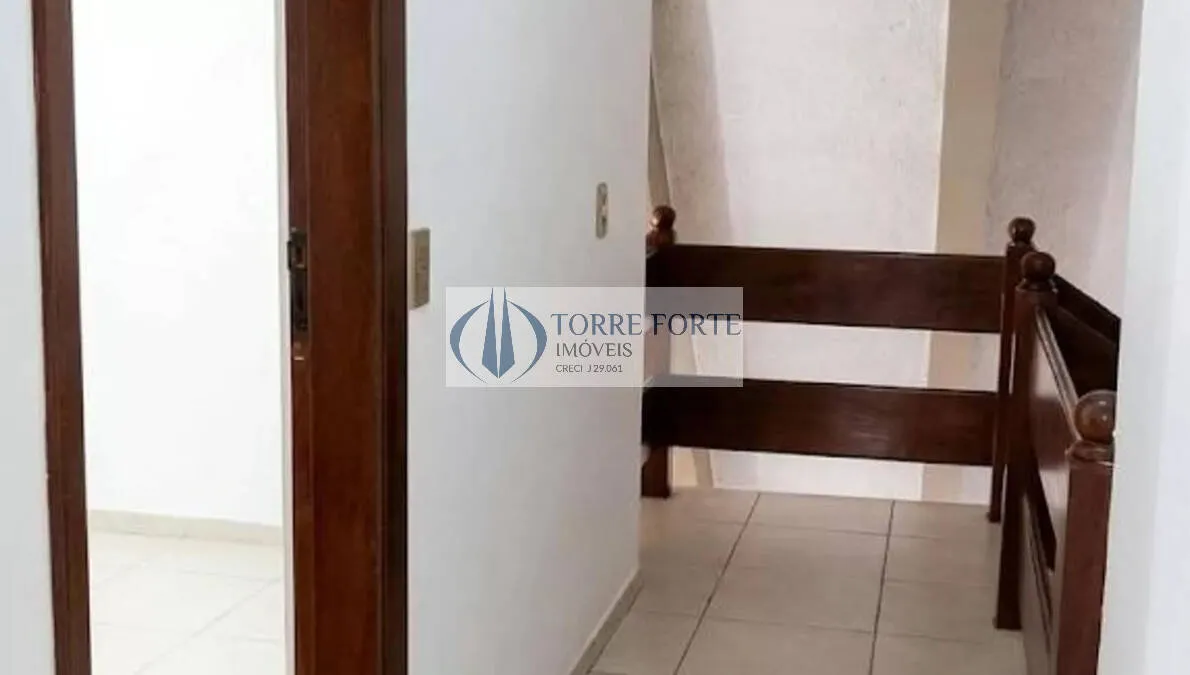 Imagem Casa espaçosa 400 m² 5 dormitórios 2 suítes 4 banheiros 4 vagas de garagem