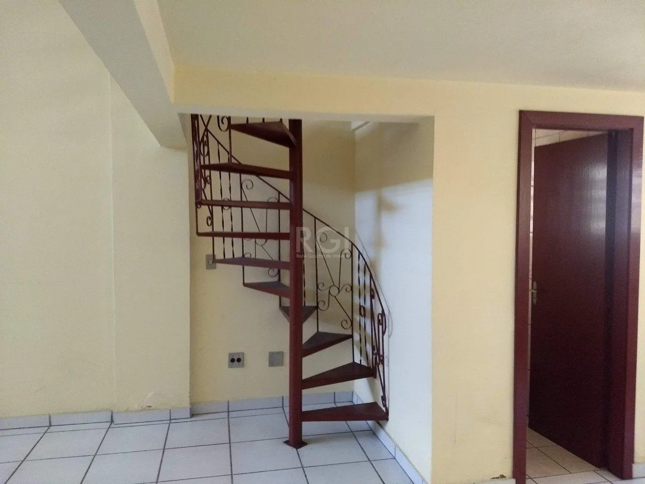 Imagem Loja para Venda - 82.89m², 0 dormitórios, Partenon, Porto Alegre