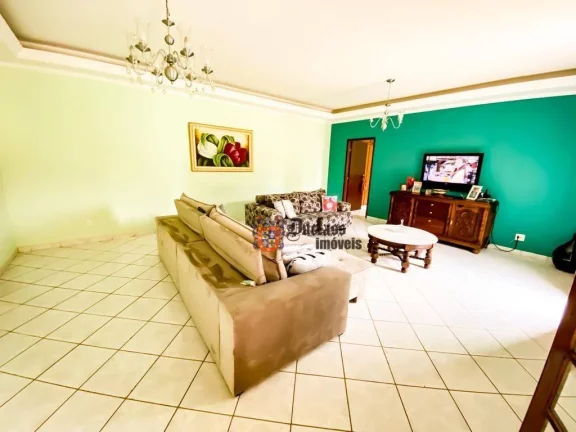 Imagem Chácara com 3 dormitórios à venda, 1000 m² por R$ 550.000,00 - Recanto dos Dourados - Campinas/SP