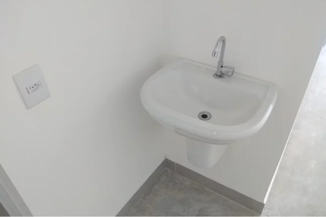 Imagem Salão/galpão/ponto comercial para locação no Mangalot
