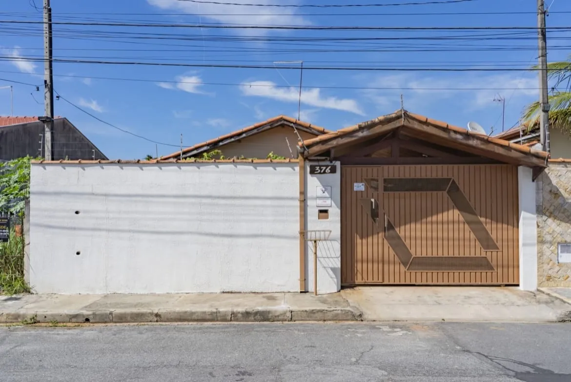 Foto do imóvel Casa à venda 3 Quartos, 2 Suites, 2 Vagas, 250M², Residencial Novo Horizonte, Taubaté - SP