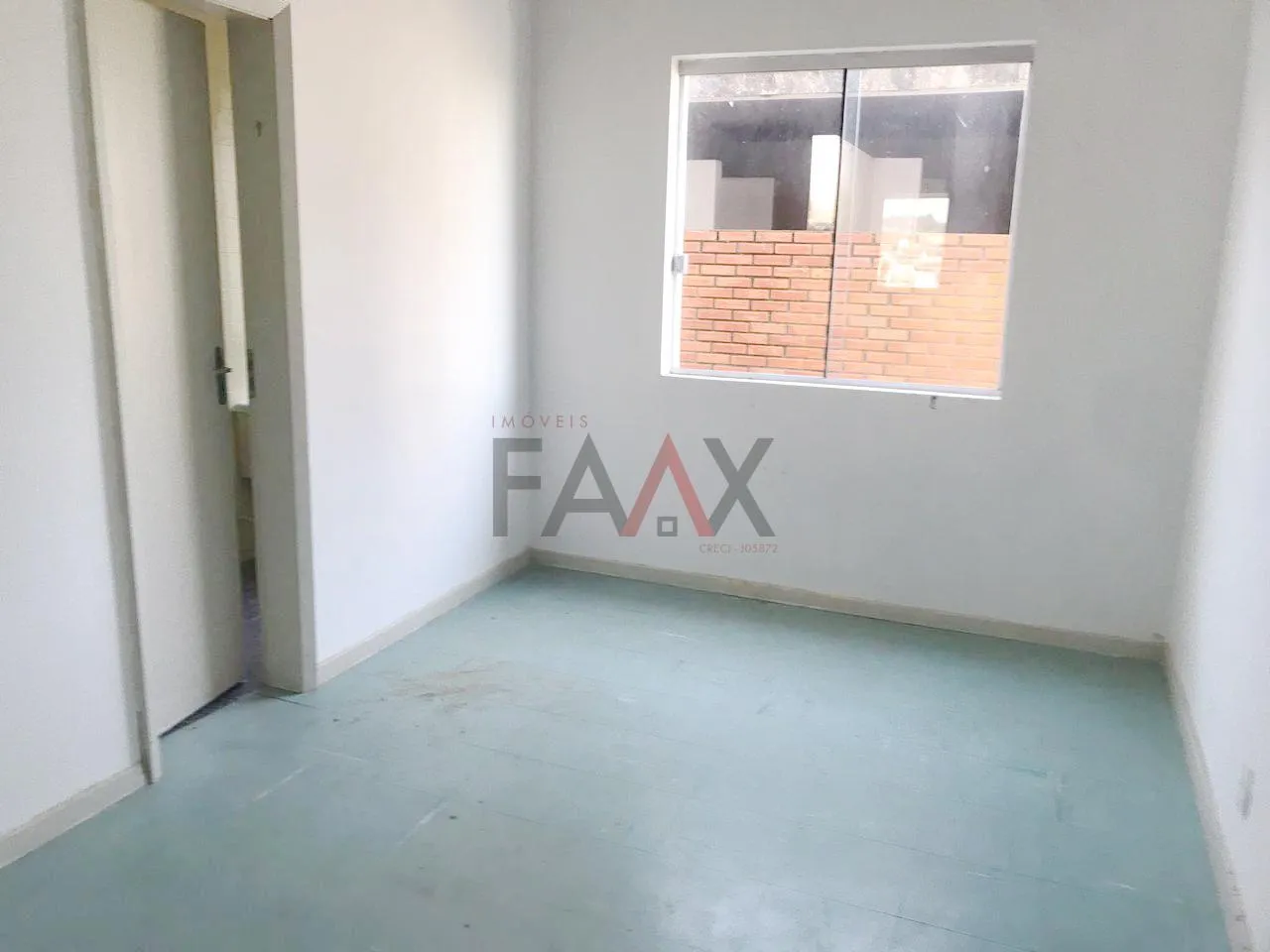 Imagem Sala Comercial com 72 dormitórios,2500.00 m , CENTRO, GUARAPUAVA - PR