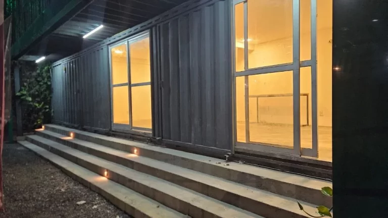 Imagem Sala Comercial de 60m² para alugar no 2º andar, localizada na Torre, Recife - Pernambuco.