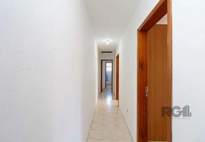 Imagem casa - 4 dorms. - 2 vagas - 200 m² - Partenon