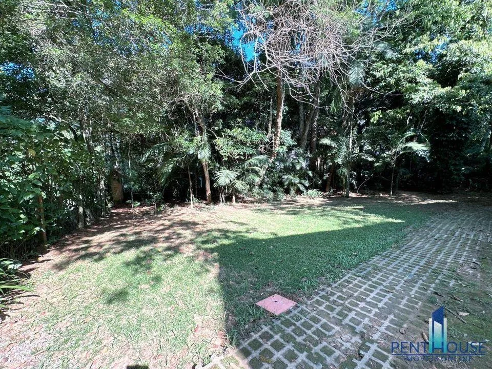 Imagem Casa para Venda em Balneário Camboriú, Praia do Estaleiro, 3 dormitórios, 1 suíte, 2 banheiros, 2 vagas