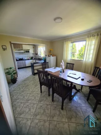 Imagem Casa Semi mobiliada, 04 quartos c/suíte, área de lazer, em Fazenda Rio Grande PR